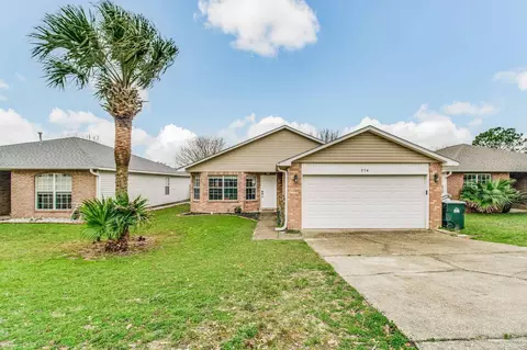 376 Mizzen Ln, Pensacola, FL 32507