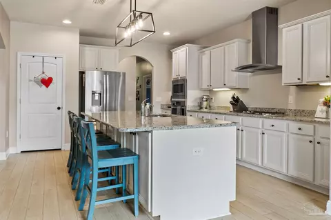 Kitchen - 2601 Elkhorn Dr, Pace, FL 32571 photo 2 of 4
