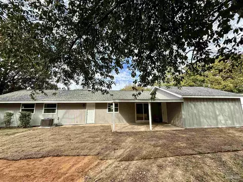 Exterior - 4445 Thomastown Dr, Pace, FL 32571 photo 4 of 6