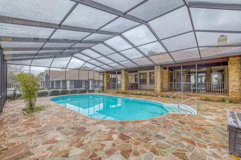 Exterior - 5497 Oakmont Dr, Pace, FL 32571 photo 9 of 15