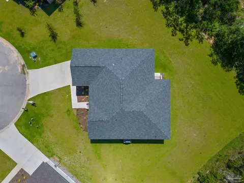 2121 Anna Ct, Milton, FL 32583 photo 4