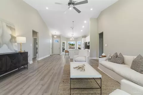 2121 Anna Ct, Milton, FL 32583 photo 13
