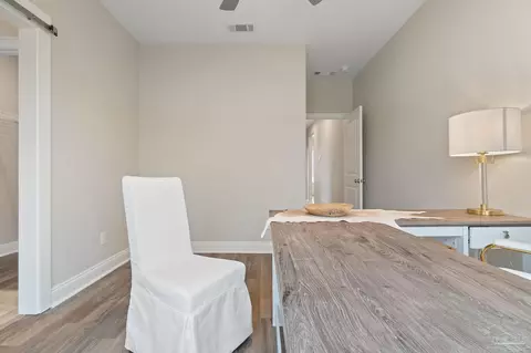 Dining - 2153 Trevor Cir, Milton, FL 32583 photo 2 of 2