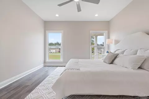 Bedroom - 2153 Trevor Cir, Milton, FL 32583 photo 2 of 3