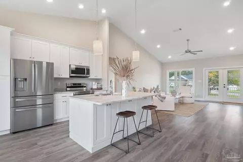 Kitchen - 2153 Trevor Cir, Milton, FL 32583 photo 1 of 4