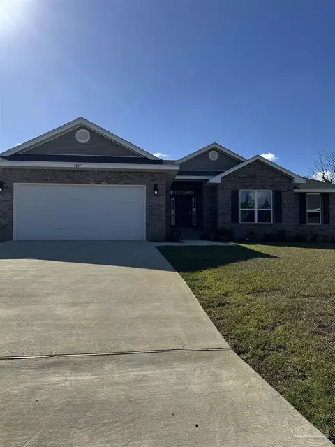 1807 Sunset Maple Rd #26B, Cantonment, FL 32533