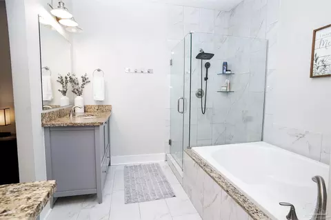 Bath - 3883 Adams Rd, Pace, FL 32571 photo 2 of 4