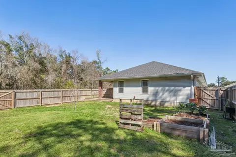 Exterior - 5037 Carley Ct, Milton, FL 32583 photo 8 of 8