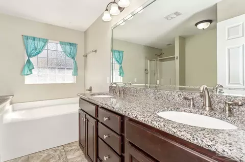 Bath - 5037 Carley Ct, Milton, FL 32583 photo 2 of 5