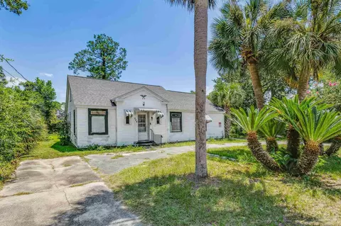 524 S 1st St, Pensacola, FL 32507