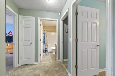 Entry Way - 716 Britain Dr, Cantonment, FL 32533 photo 2 of 2