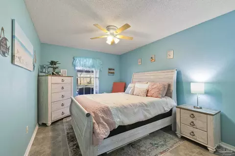 Bedroom - 716 Britain Dr, Cantonment, FL 32533 photo 3 of 8