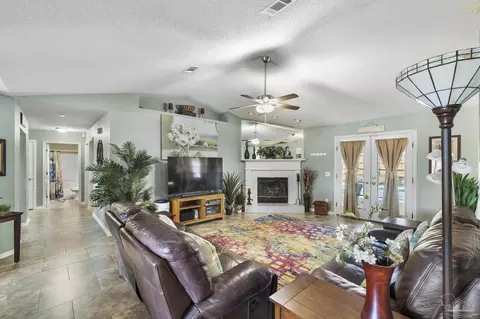 Living - 716 Britain Dr, Cantonment, FL 32533 photo 2 of 4