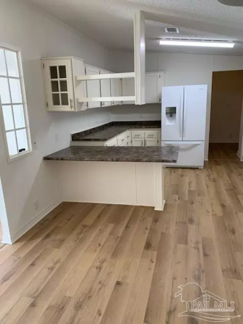 10038 Charlois Rd, Milton, FL 32583 photo 9