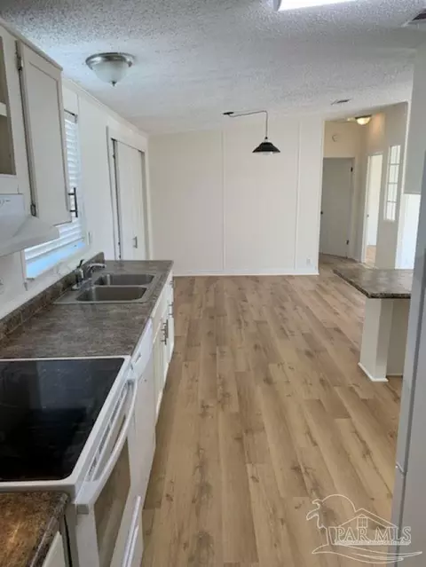 10038 Charlois Rd, Milton, FL 32583 photo 11