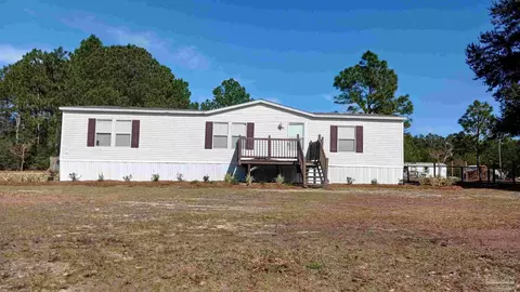 10038 Charlois Rd, Milton, FL 32583