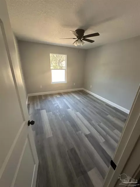5192 Pine Berry Rd, Milton, FL 32583 photo 4