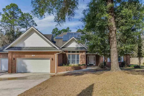 558 Northcreek Dr, Pensacola, FL 32514
