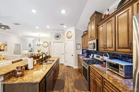 Kitchen - 1500 Cadence Loop, Cantonment, FL 32533 photo 3 of 4