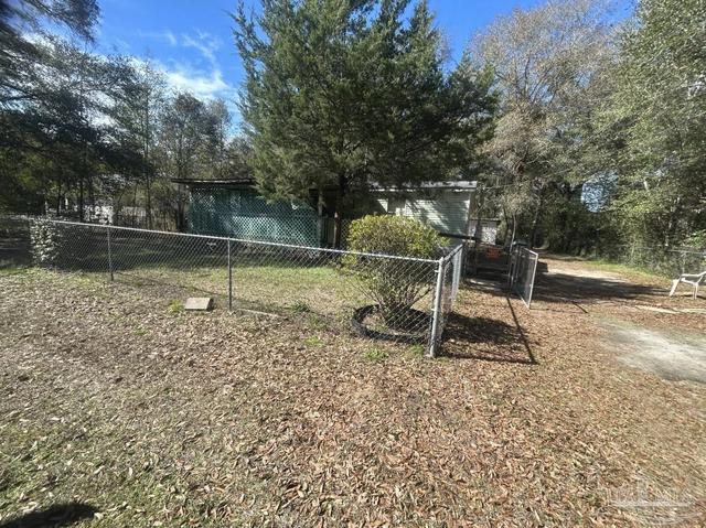 4405 Basswood Dr, Milton, FL 32583