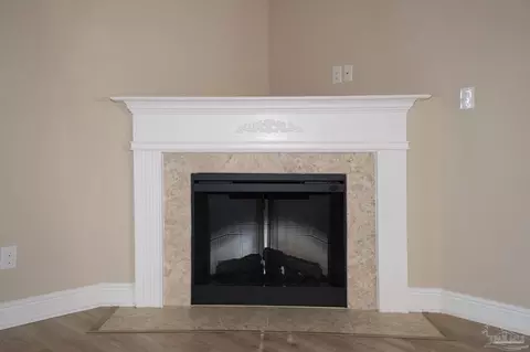 Living - 3473 Wasatch Range Loop, Pensacola, FL 32526 photo 4 of 4