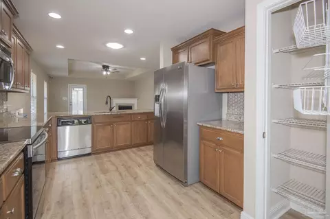 Kitchen - 3473 Wasatch Range Loop, Pensacola, FL 32526 photo 3 of 6