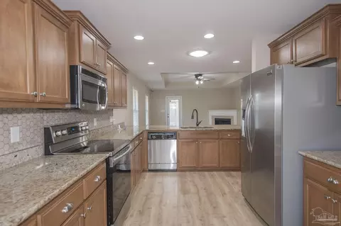 Kitchen - 3473 Wasatch Range Loop, Pensacola, FL 32526 photo 1 of 6