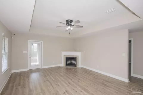 Living - 3473 Wasatch Range Loop, Pensacola, FL 32526 photo 3 of 4