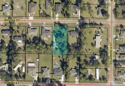 8301 Molina St, Navarre, FL 32566