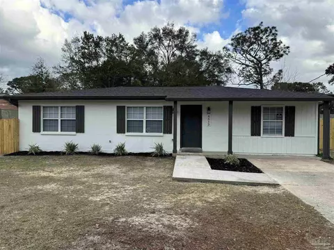 6613 Hampton Rd, Pensacola, FL 32505