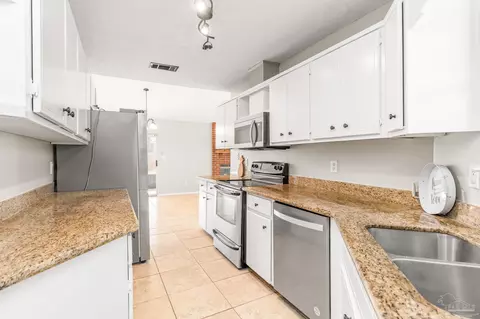 Kitchen - 1655 Eagle Ter, Cantonment, FL 32533 photo 7 of 7