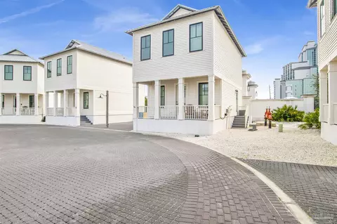 14 W Gate Rd, Orange Beach, AL 36561
