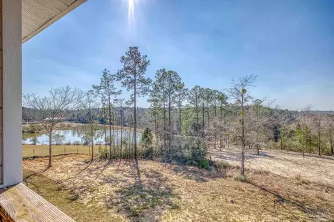 View/Area - 3291 Clovis Ct, Cantonment, FL 32533 photo 2 of 3