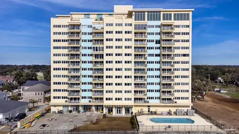 825 Bayshore Dr #1205, Pensacola, FL 32507