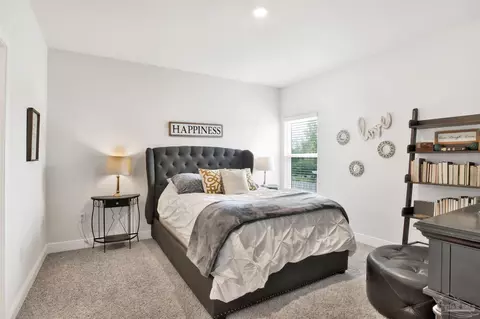 Bedroom - 8073 Silver Maple Dr, Milton, FL 32583 photo 5 of 5