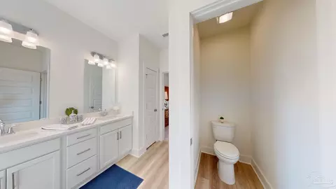 Bath - 5366 Carnation Dr #LOT 41, Milton, FL 32583 photo 2 of 4