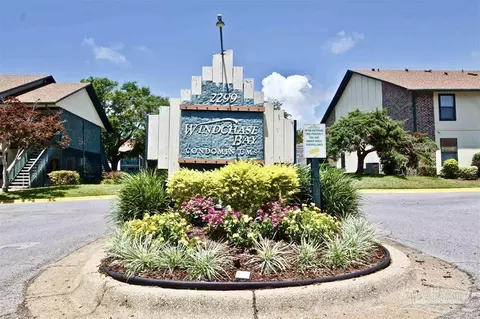 2299 Scenic Hwy #B-1, Pensacola, FL 32503