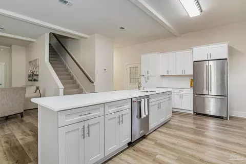 Kitchen - 4664 Kolb Rd, Milton, FL 32570 photo 1 of 3