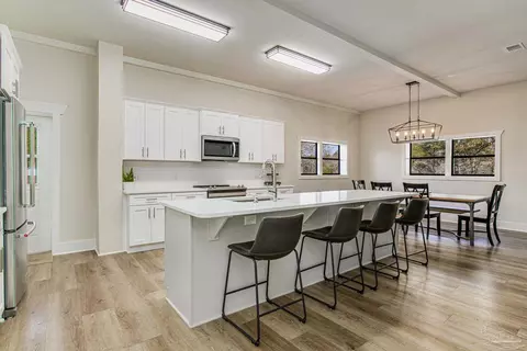 Kitchen - 4664 Kolb Rd, Milton, FL 32570 photo 2 of 3