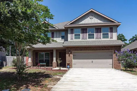 1842 Coast Ct, Gulf Breeze, FL 32563