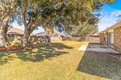 Exterior - 3928 High Bridge Dr, Pace, FL 32571 photo 4 of 5