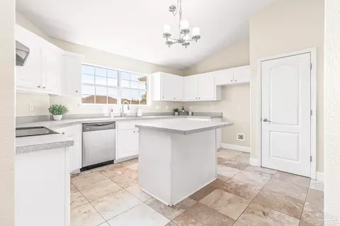 Kitchen - 3928 High Bridge Dr, Pace, FL 32571 photo 2 of 4