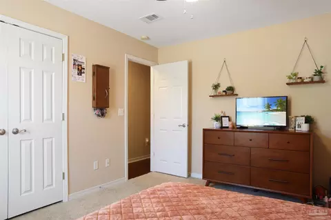 Bedroom - 3690 Berryhill Rd, Pace, FL 32571 photo 5 of 9