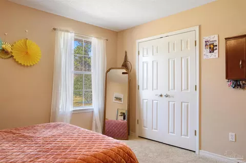 Bedroom - 3690 Berryhill Rd, Pace, FL 32571 photo 6 of 9