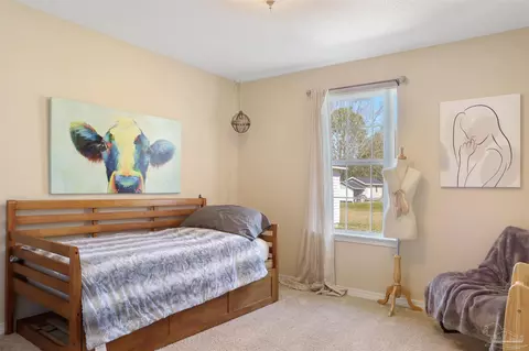 Bedroom - 3690 Berryhill Rd, Pace, FL 32571 photo 7 of 9