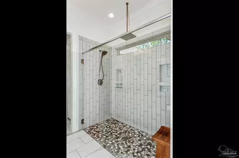 Bath - 2838 Diamond Creek Dr, Pace, FL 32571 photo 3 of 8