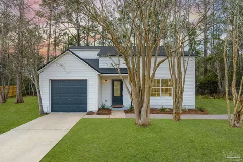 7810 Mellow Days Dr, Pensacola, FL 32506