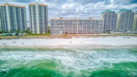 8525 Gulf Blvd #203, Navarre, FL 32566