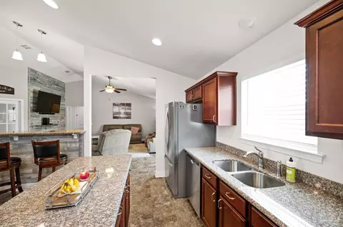 Kitchen - 5534 Mill Race Cir, Pace, FL 32571 photo 4 of 4