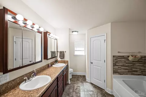 Bath - 5534 Mill Race Cir, Pace, FL 32571 photo 2 of 4